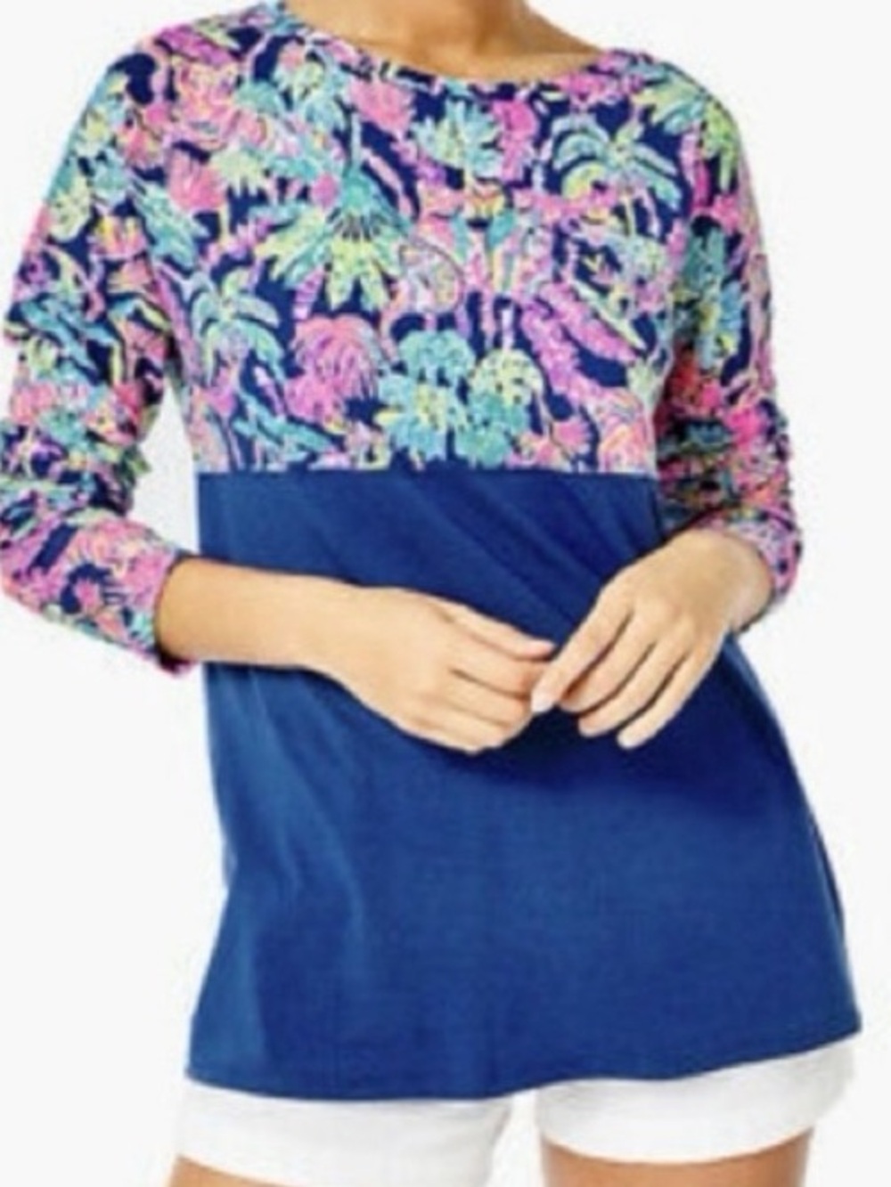 Lilly Pulitzer Finn' Oyster Bay Navy
Seen and Heard Size Med
